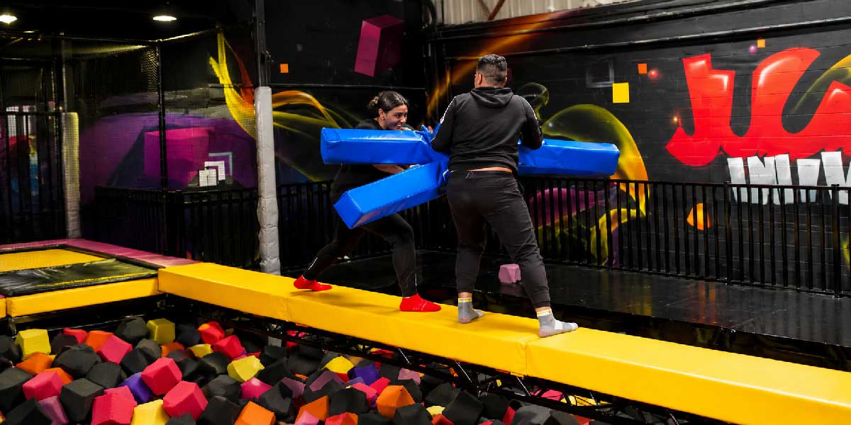 La poutre de combat de Jump Indoor Avignon